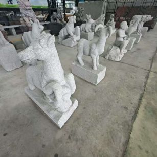 黑龙江芝麻白雕刻 十二生肖 异形雕刻