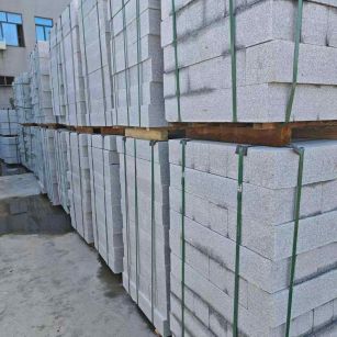 黑龙江芝麻白路牙石，路侧石