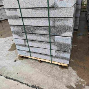 黑龙江芙蓉白路牙石，马路牙子