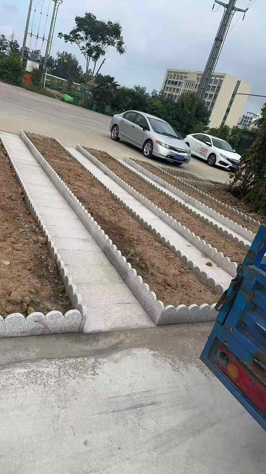 黑龙江芝麻白花边石